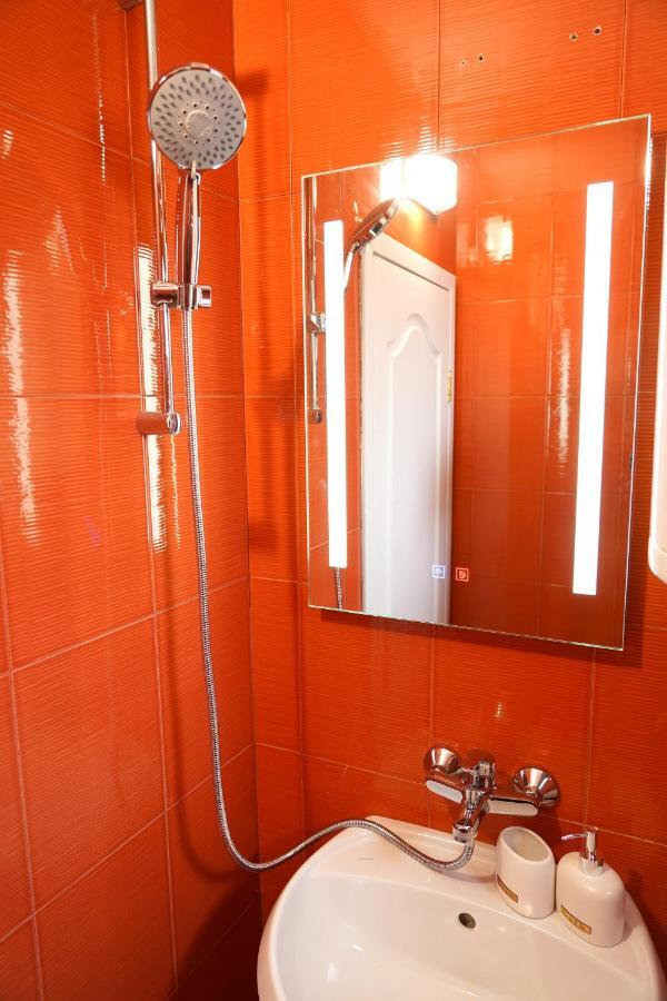 Shushi'S 1 Bedroom Central Apartment プロヴディフ エクステリア 写真